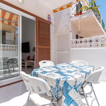 아파트 2 Bedrooms Altamar En Playa De Americas 아로나