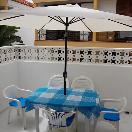 2 Bedrooms Altamar En Playa De Americas 아로나