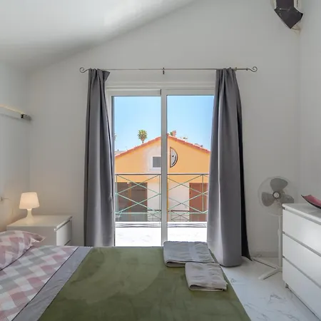 2 Bedrooms Altamar En Playa De Americas * Arona (Tenerife)