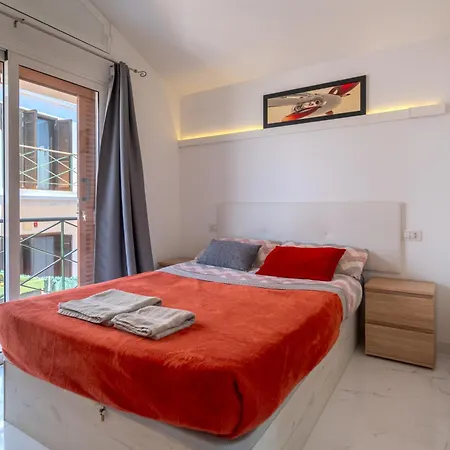 2 Bedrooms Altamar En Playa De Americas 아파트 아로나
