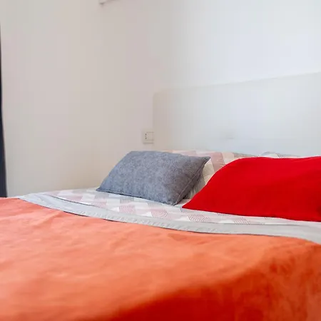 Apartamento 2 Bedrooms Altamar En Playa De Americas Arona (Tenerife)